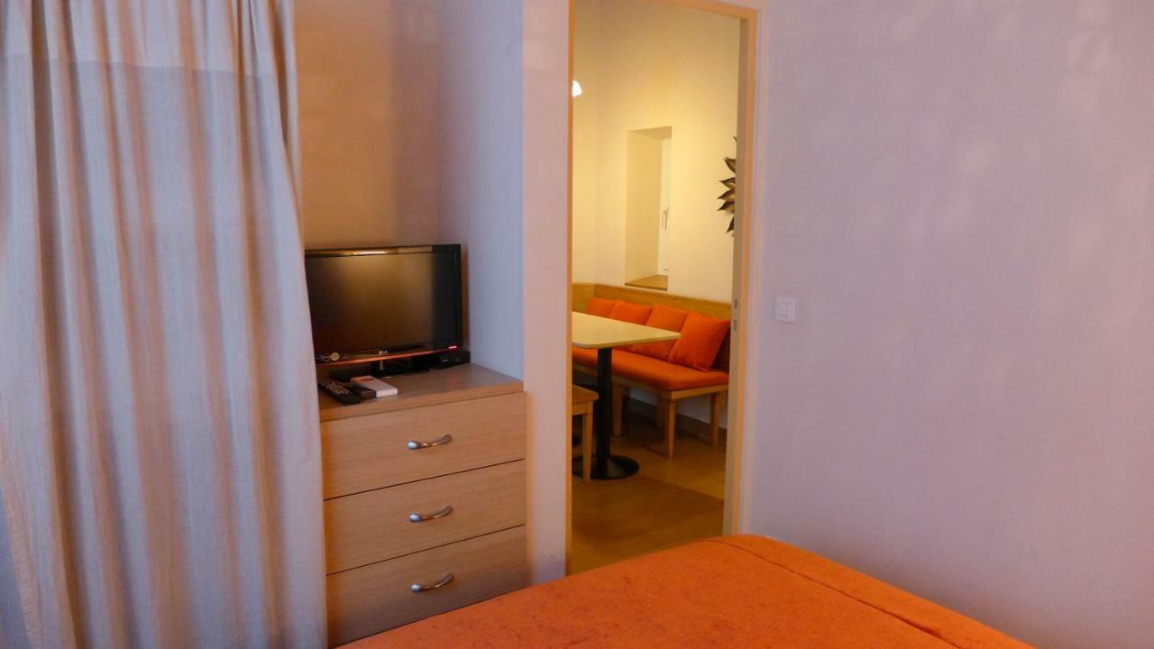 Residence Yolande Κάννες Εξωτερικό φωτογραφία